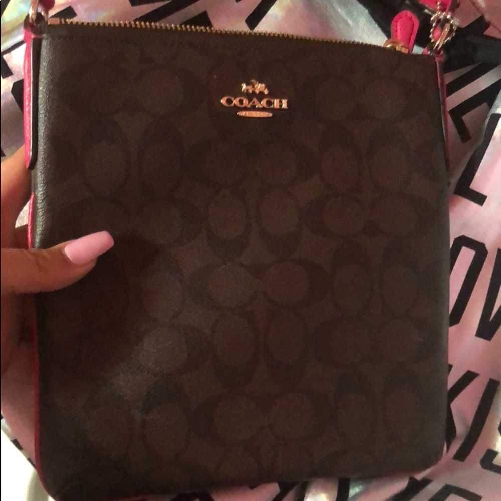 brand new coach purse worn once